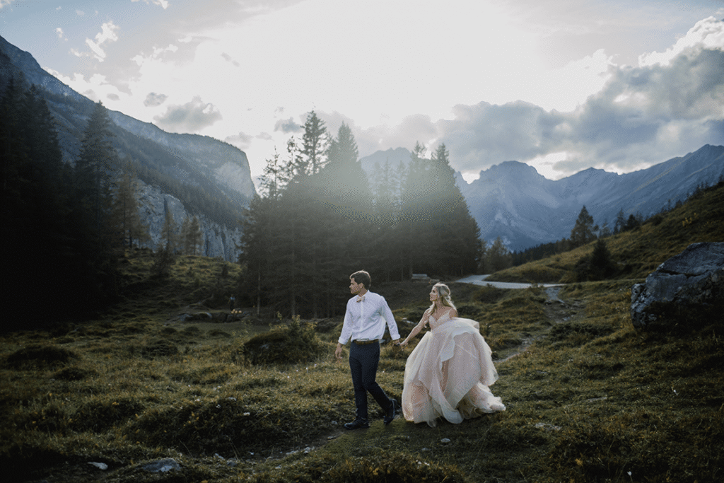 20 Creative Wedding Transport Ideas for You and Your Guests